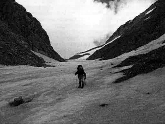 Craig ascending Whitehorn Pass